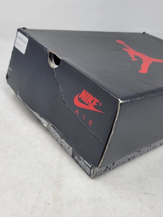 Air Jordan 5 Top 3 Black Fired Red Metallic Silver Grape BRED US 8 CZ1786 001 main image 2